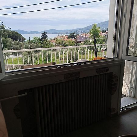 Sea View Palio Apartment Palaiontsiflikion Bagian luar foto