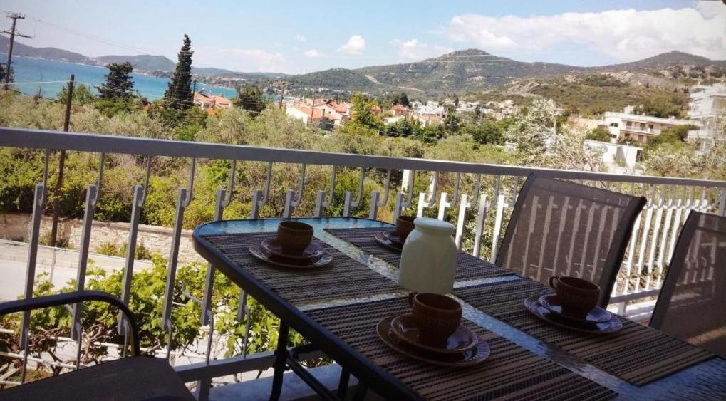 Sea View Palio Apartment Palaiontsiflikion Bagian luar foto