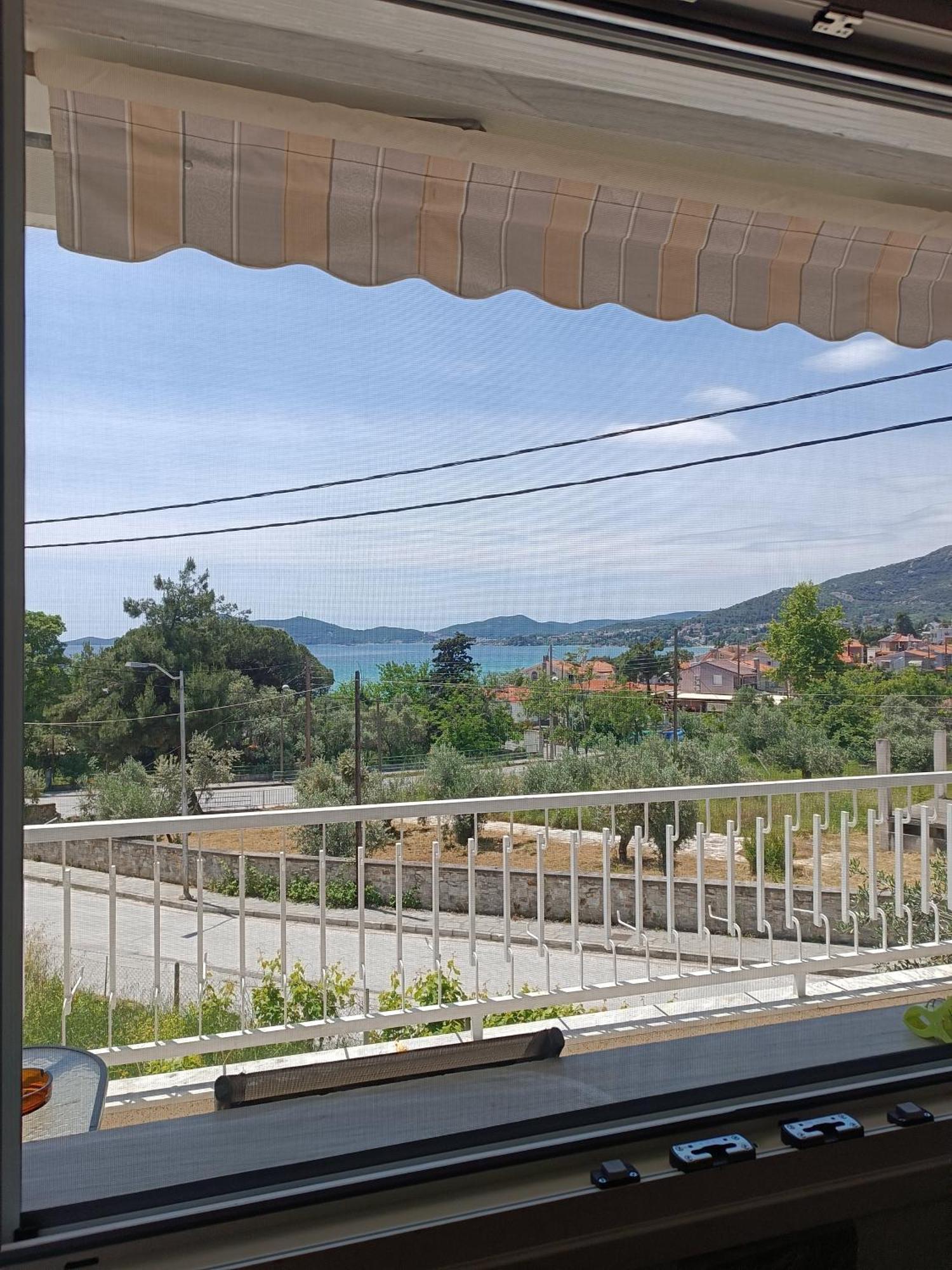 Sea View Palio Apartment Palaiontsiflikion Bagian luar foto